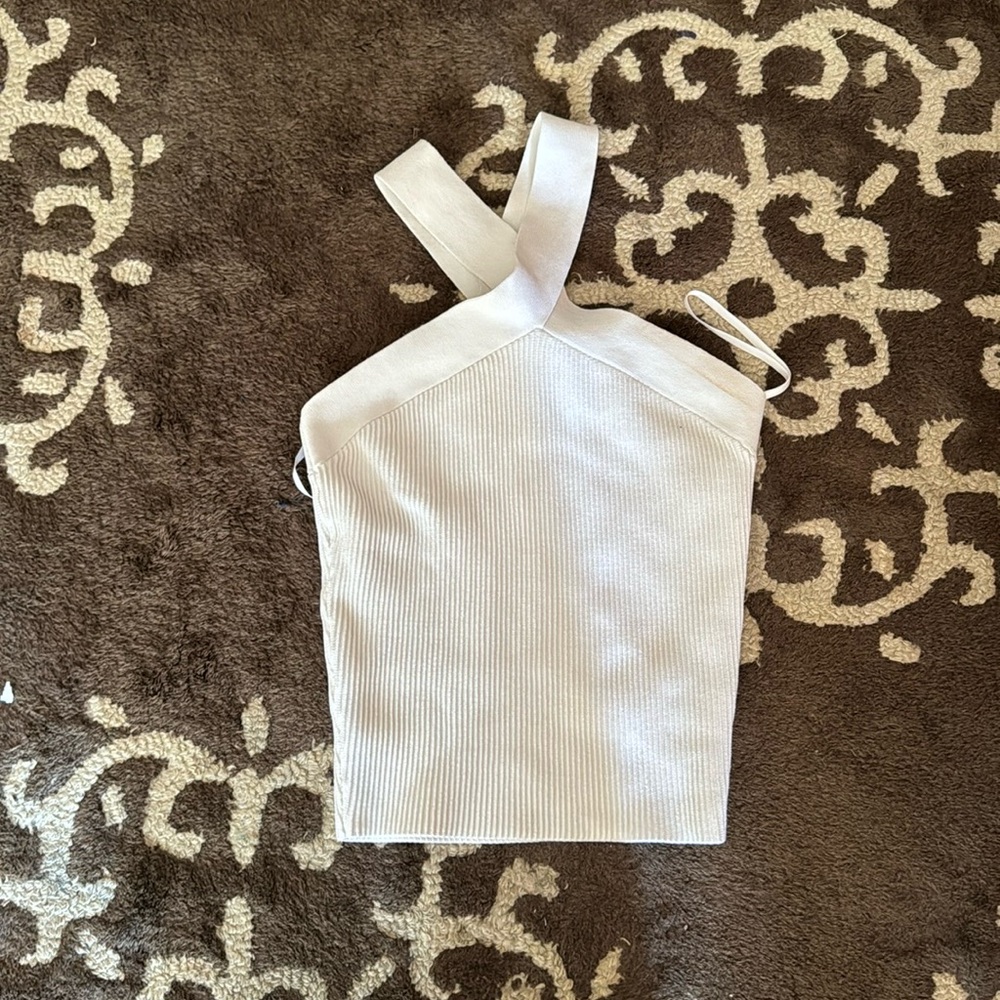 Aritzia- White top